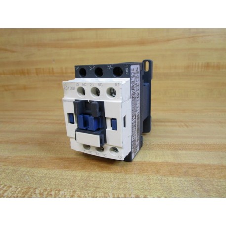 Schneider Electric LC1D09P7 Telemecanique Contactor WOut Cover - Used