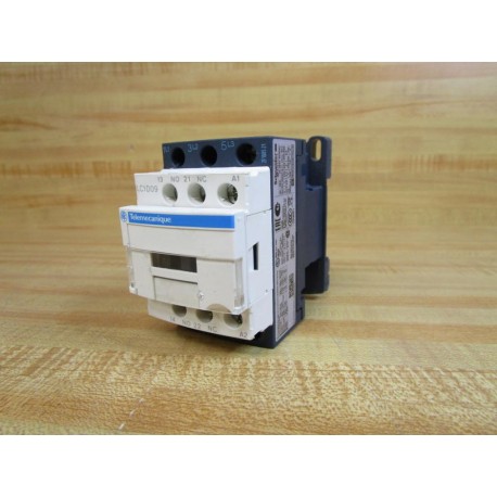 Schneider Electric LC1D09P7 Telemecanique Contactor - New No Box