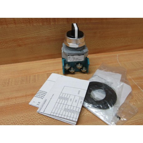 Allen Bradley 800T-J2KA1BR 2-Pos Selector Switch W800T-XAR - New No Box