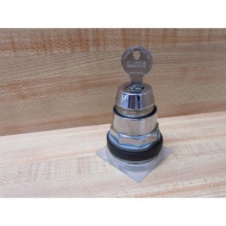 Square D 9001KS11K1 Keyed Selector Switch 91361 - Used