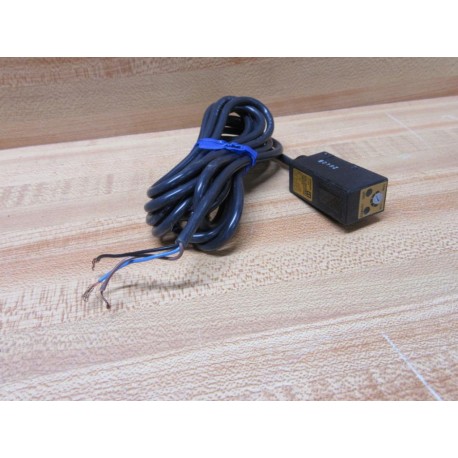Omron E3S-DS10B41 Photoelectric Switch E3SDS10B41 - Used