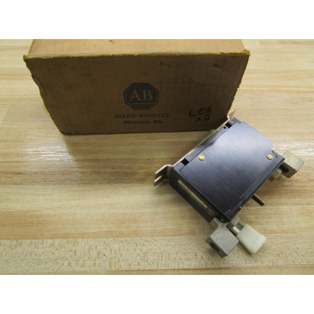 Allen Bradley 815-D0V4 Overload Relay Panel 815-DOV4