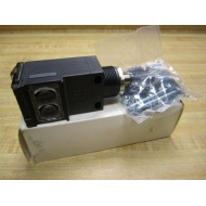 Allen Bradley 42GRR-9003-QD4 Photoswitch Trans Beam Receiver 42GRR9003QD4 Ser A