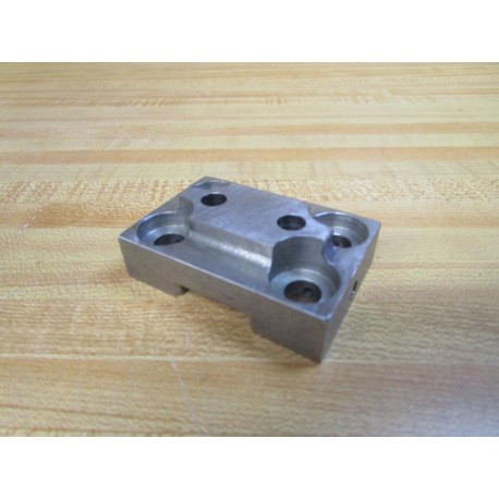 Kirby West H-00-001130 Bearing Block Mount H00001130 - New No Box