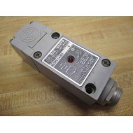 Allen Bradley 802PR-LAAE1 Proximity Limit Switch 802PRLAAE1 Series C - Used