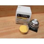 General Electric CR104PBM01E5 Push Button Switch GE WO Contact Blocks
