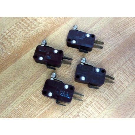 Cherry Electric E33 Snap-Action Switch wRoller Lever (Pack of 4) - Used