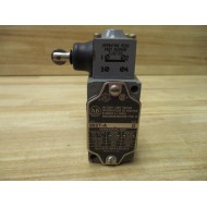Allen Bradley 802T-A Limit Switch 802TA Series D - Used