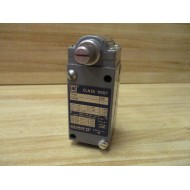 Square D 9007-B54B2 Heavy Duty Limit Switch Form HK - Used
