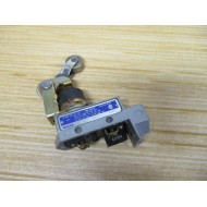 Micro Switch BZV6-RN2X1 Limit Switch BZV6RN2X1 WO Base - Used