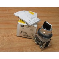 Allen Bradley 800T-J2KT7 3-Pos. Selector Switch W(2) 800T-XA