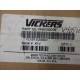 Vickers V4051B3C05 Hydraulic Filter Element 9800791
