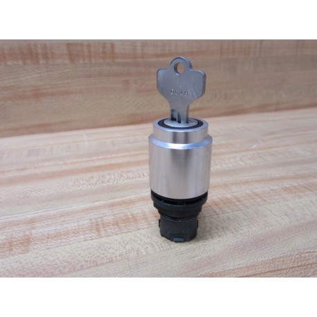 Allen Bradley 800EM-KM35 3-Pos Keyed Selector Switch 800EMKM35 - New No Box