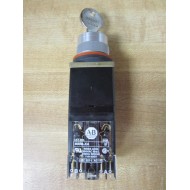 Allen Bradley 800MR-H32B Selector Switch 800MRH32B w Key - New No Box