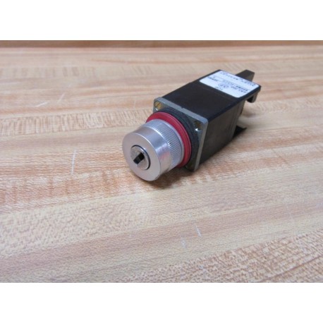 Allen Bradley 800MR-H32B Selector Switch 800MRH32B WO Key & Contact - Used