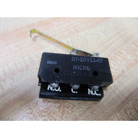 Micro Switch DT-2RV11-A7 Honeywell Limit Switch DT2RV11A7 - New No Box