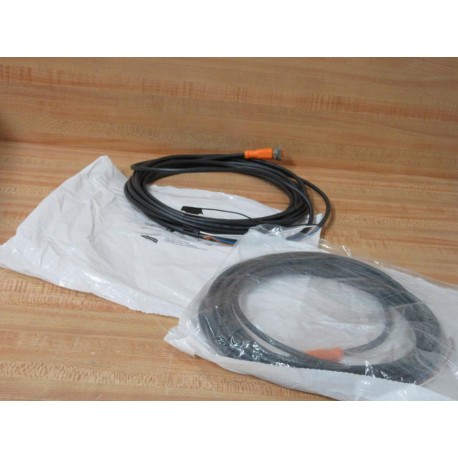 IFM Efector ADOGH040MSS0005H04 Cable EVC002 (Pack of 2)