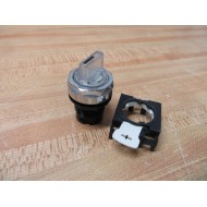 Cutler Hammer E22S50X8A Eaton 2-Pos Selector Switch - New No Box