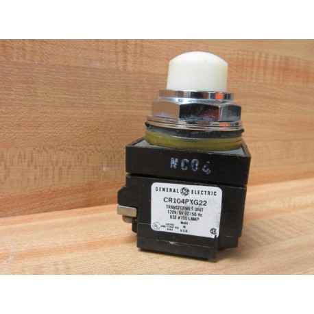 General Electric CR104PLT32W Push To Test Switch GE - Used