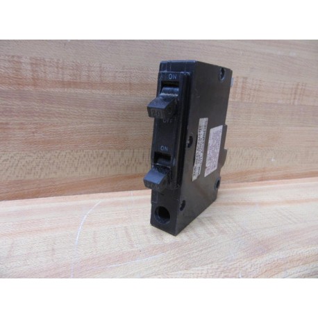 Square D QOT220 Circuit Breaker 20 Amp - Used