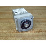 Omron E5C2-R20J-W Temperature Controller E5C2R20JW - Used