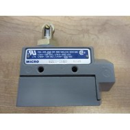 Honeywell BZE6-2RQ9 Limit Switch WRoller BZE62RQ9 WBase - New No Box