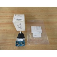 Allen Bradley 800H-JR4AR Selector Switch 800HJR4AR W800T-XAR