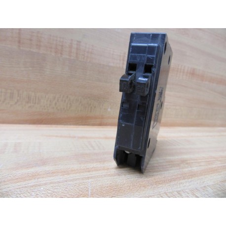 Square D QOT21520 Circuit Breaker 15A 20A 2 Pole - Used