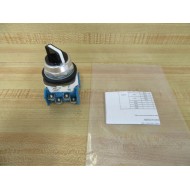Allen Bradley 800T-H2BR Selector Switch - New No Box