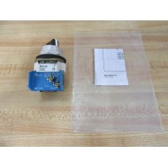 Allen Bradley 800T-H2A2R Selector Switch - New No Box