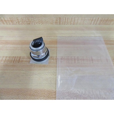 Square D 9001-KS52B Selector Switch 9001KS52B 32272 Cam Code J - New No Box