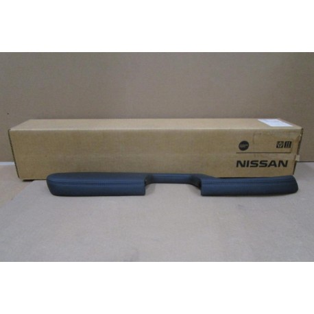 Nissan 82941-ZQ10B Armrest-Rear D 82941ZQ10B