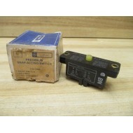 GE General Electric CR115B4 Snap-Acting Switch