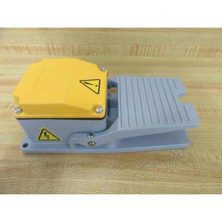 Tempco CN0003 Foot Switch