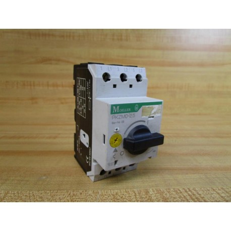 Moeller PKZM0-2.5 Manual Motor Protection PKZMO WOut Contact - Used