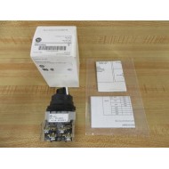 Allen Bradley 800H-HRN2 Selector Switch 800HHRN2