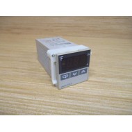 Omron E5CS-Q1KJX-F Temperature Controller E5CSQ1KJXF - Used