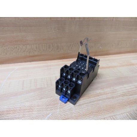 Idec SY4S-05DF Relay Socket SY4S05DF WSFA-502 - New No Box
