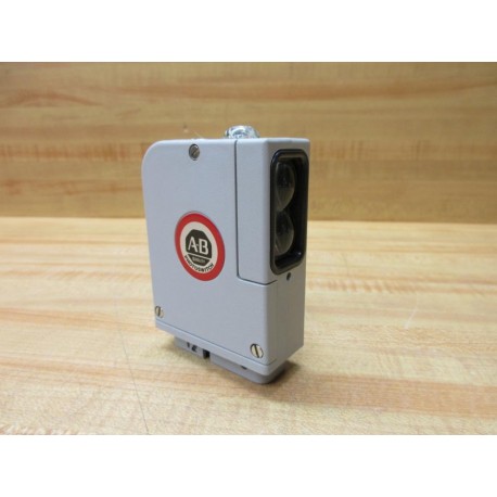 Allen Bradley 42LRC-5220 Photoswitch 42LRC5220 - New No Box