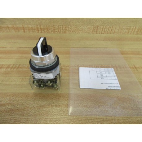 Allen Bradley 800T-J2B3 Selector Switch - New No Box