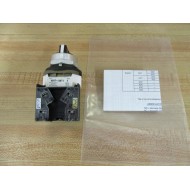 Allen Bradley 800T-J2KT1 Operator Selector Switch w800T-XAY - New No Box