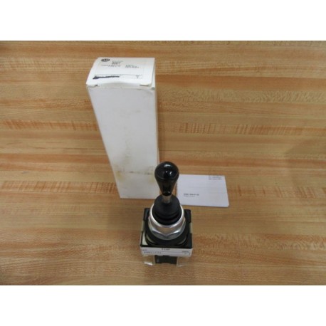 Allen Bradley 800T-T2S Toggle Switch 800TT2S