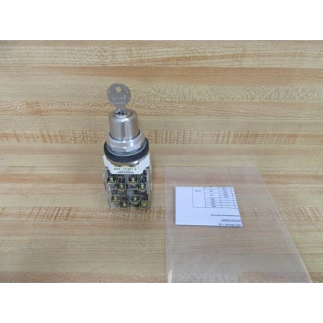 Allen Bradley 800T-J701KE7C Selector Switch - New No Box