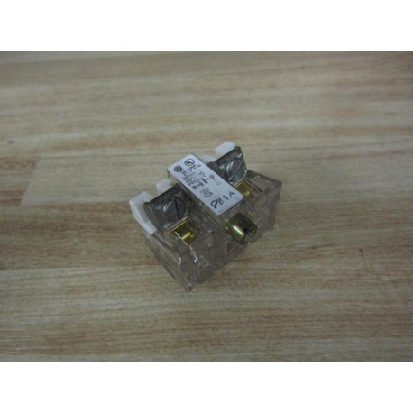 Westinghouse PB1A Contact Block 9084A18G01 White Button - Used