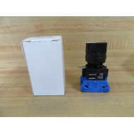 idec HW1S-3TF20 3-Pos Selector Switch HW1S3TF20