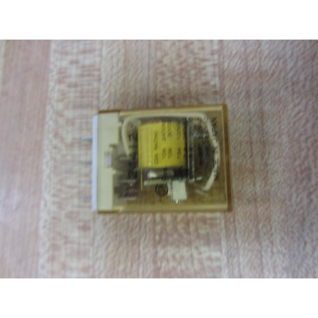 Idec RHIBUDC6V Relay RH1B-UDC6V - Used
