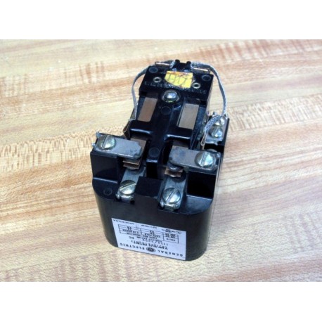 General Electric CR2790E100H17 GE Relay 10A 300V - New No Box