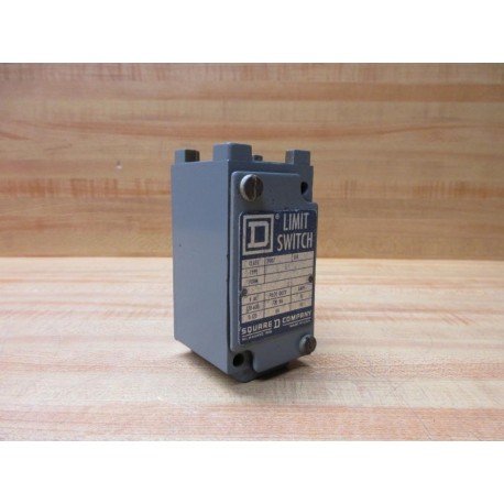 Square D 9007-B61J Schneider Electric Limit Switch 9007B61J - Used