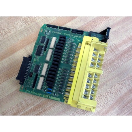 Fanuc A20B-8002-0390 IO Board A20B-8002-039001A  WScrew Terminals - Used