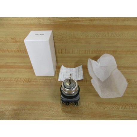 Allen Bradley 800T-E16B Push Button Switch